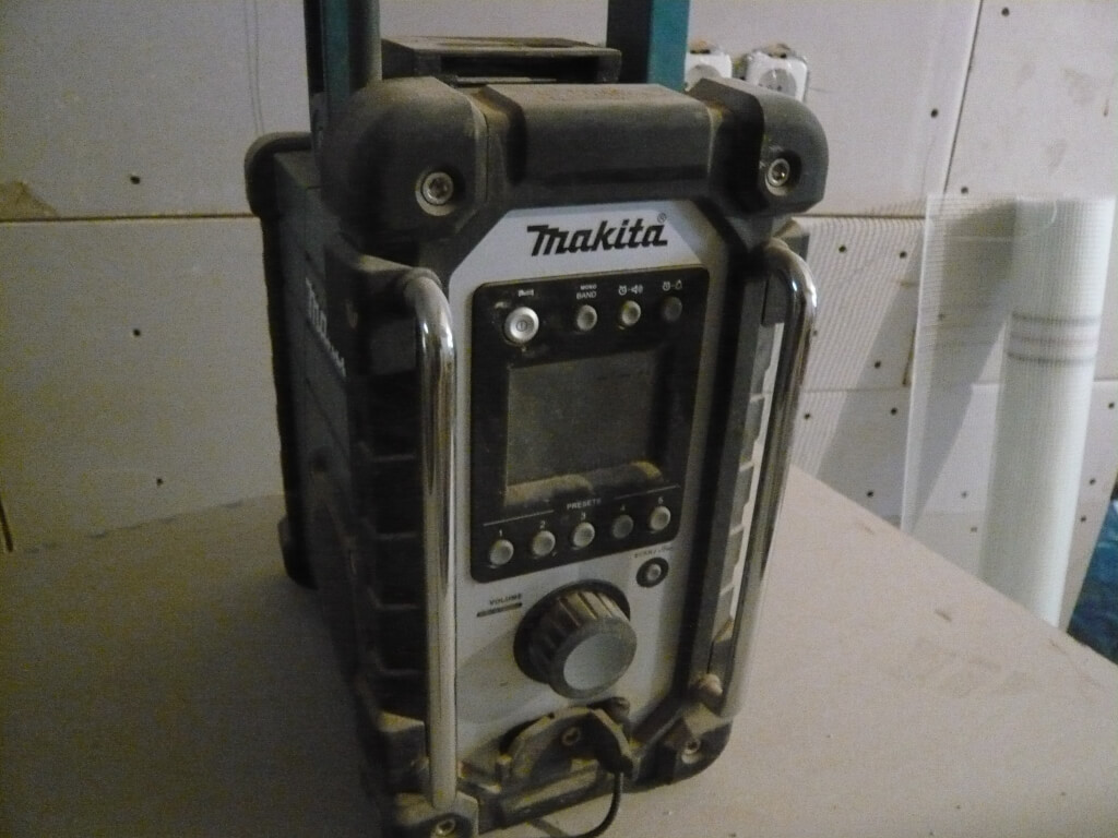 Makita Baustellen Radio zum arbeiten
